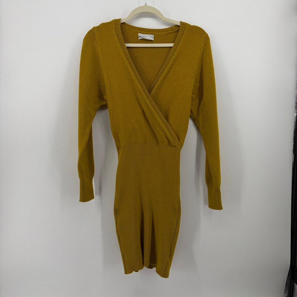 Urban Outfitters Womens Medium Yellow Green Sweater Dress Wrap V-Neck Ribbed